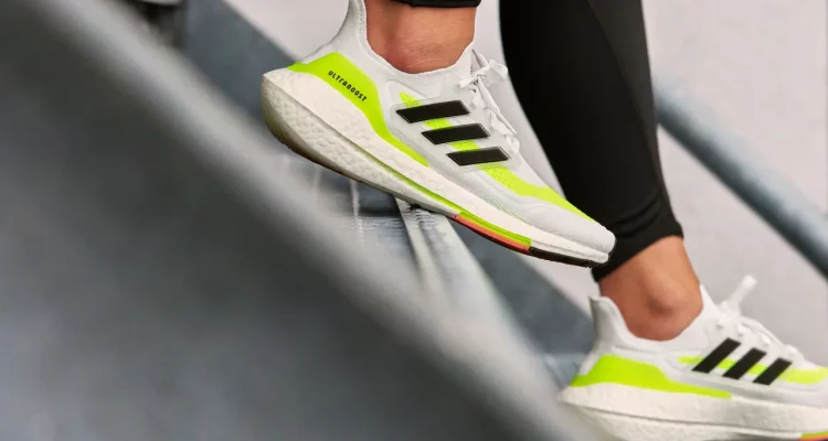 runpedia_Los nuevos modelos de tenis de Adidas: Ultraboost 21, Nite Jogger y Ozweego