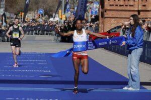 unpedia_Zurich-Maraton-Barcelona-2024-Tadesse-y-Azimeraw-coronan-un-dia-inolvidable.