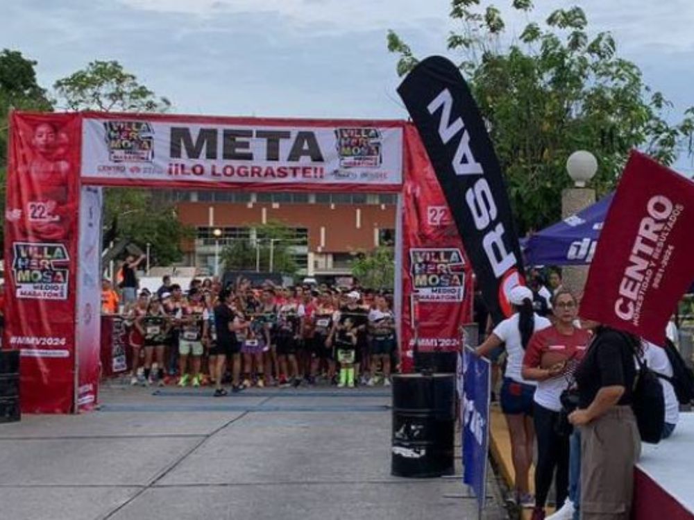 runpedia_Legión keniana domina el Medio Maratón de Villahermosa 2024!