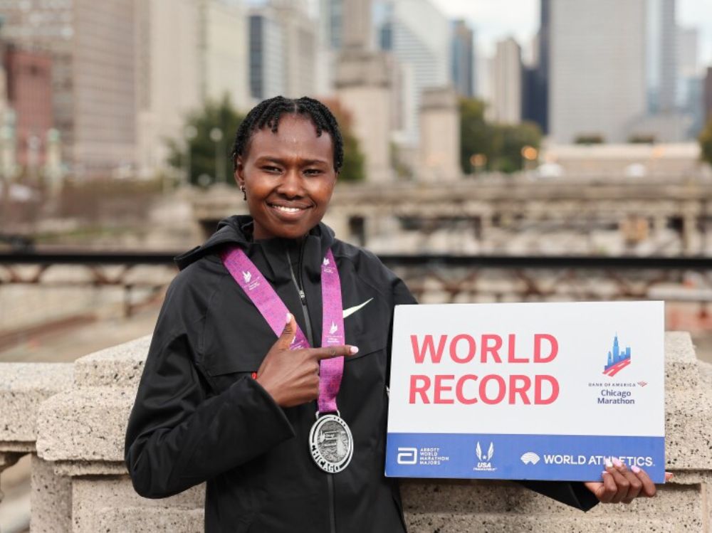 Runpedia_Kenia domina el Maratón de Chicago Korir y Chepngetich hacen historia. 