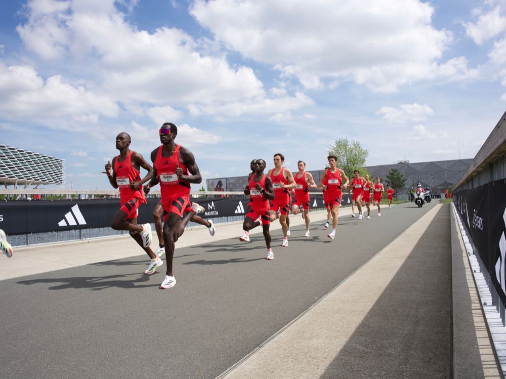runpedia_ADIZERO: ROAD TO RECORDS 2025 - LOS ATLETAS DE ADIDAS BATEN TRES RÉCORDS MUNDIALES Y OCHO RÉCORDS CONTINENTALES Y NACIONALES.