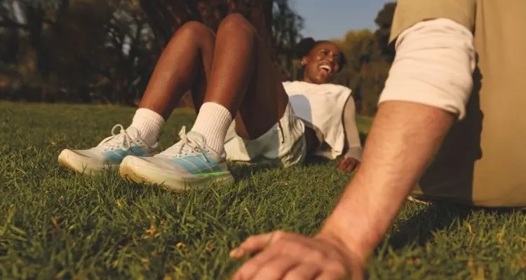 Runpedia_adidas presenta nuevos colores para Supernova Rise 3 y Supernova Glide.